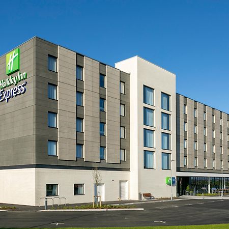 Holiday Inn Express Bridgwater M5, Jct24 By Ihg Екстер'єр фото